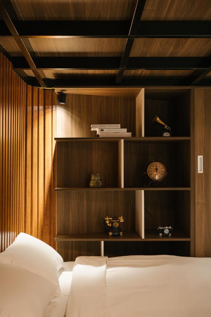 Panorama City view in Old Quarter 3BRs Apartment