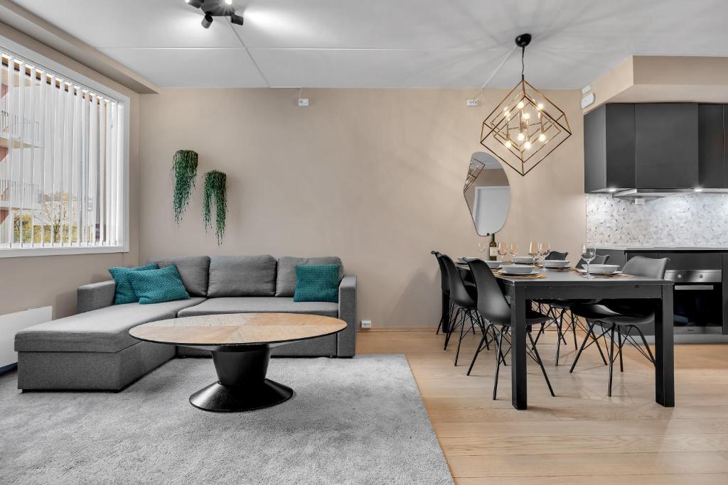 Arctic Homes - ALL APARTMENTS Room Type - Address: Mellomvegen 37-101