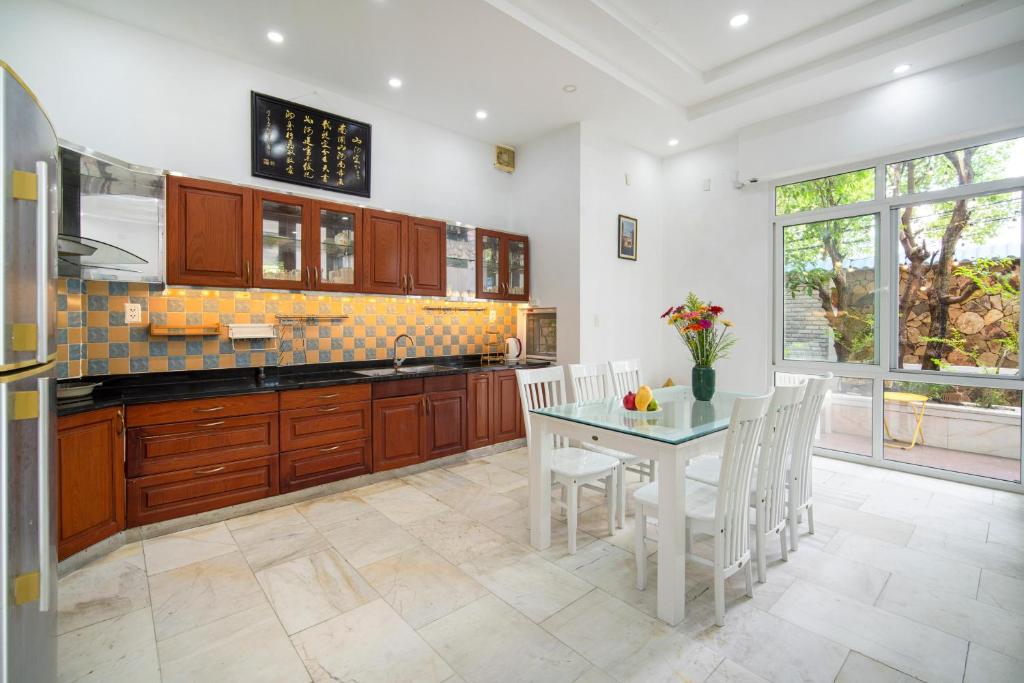 Benzen Boutique Villa By The Sea