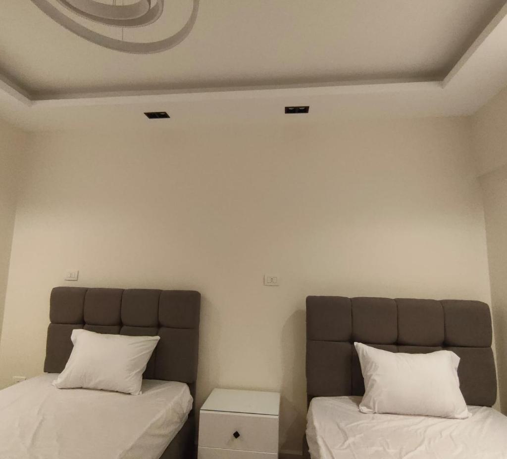 luxurious Downtown House near airport and Malls, Cairo