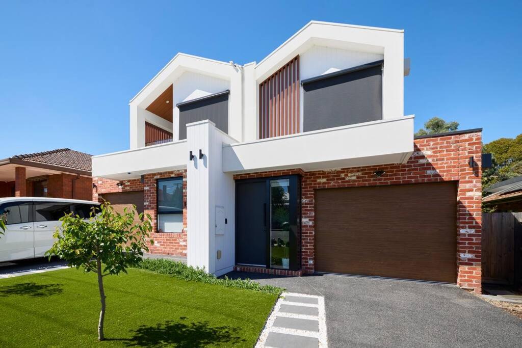 Preston Lux House 5 bed 5 bath photo 2