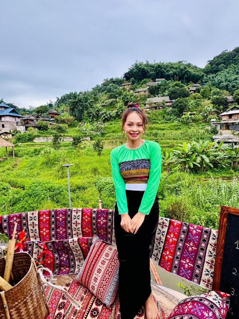 Nhà Của Bin - Bin's House (Xóm Bin, xã Pù Bin, huyện Mai Châu, Hòa Bình)