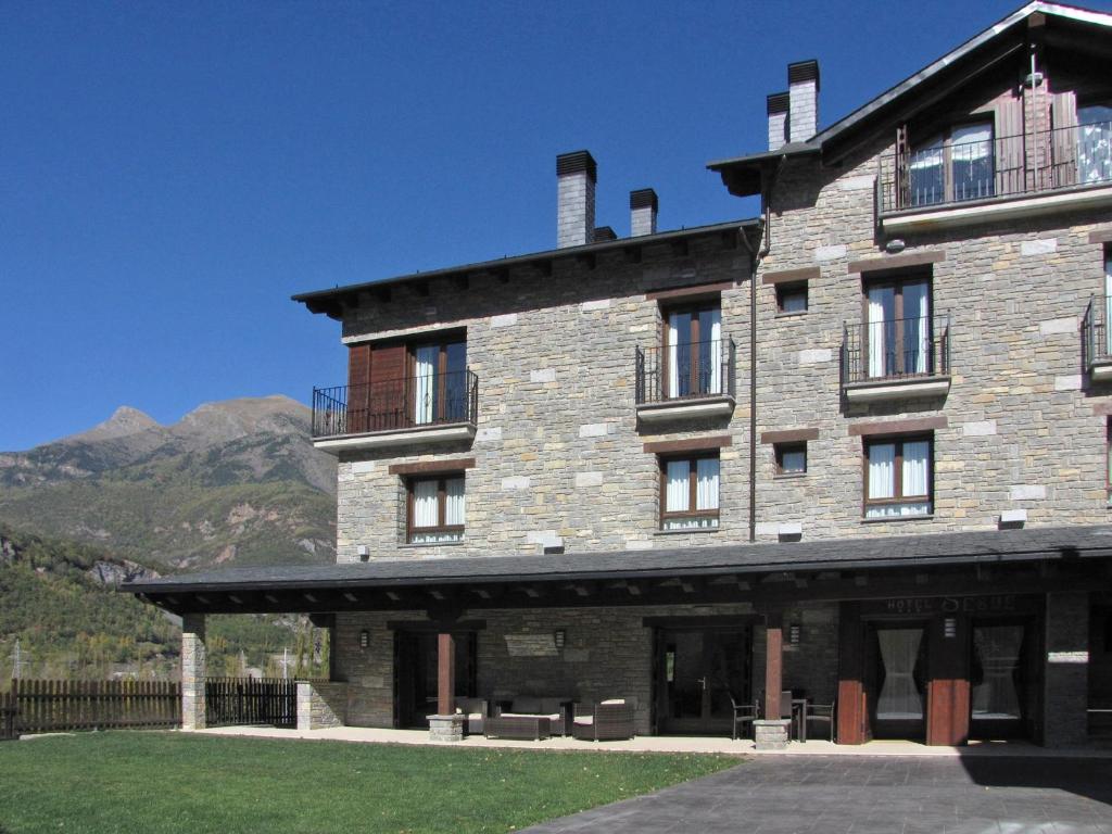 Hotel Sesué photo 2