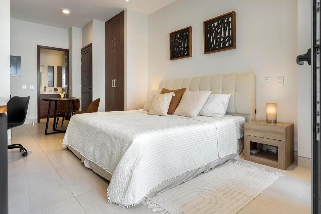 Loft con balcón privado, estacionamiento gratis - Un oasis en Los Cabos - Tap to explore photos