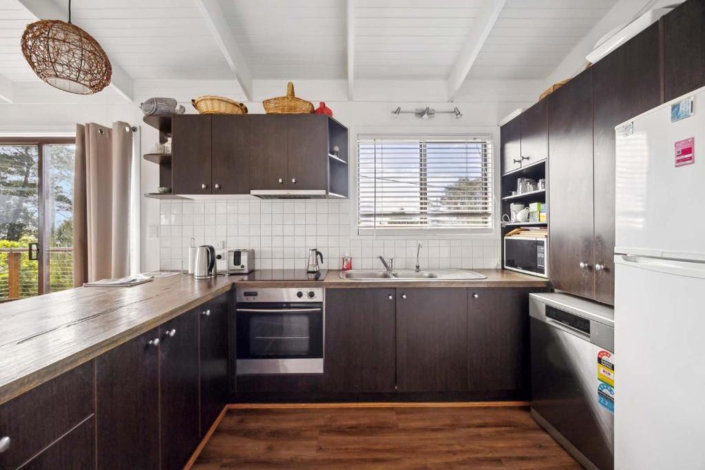 Surfside Beach House with Ocean Views photo 1