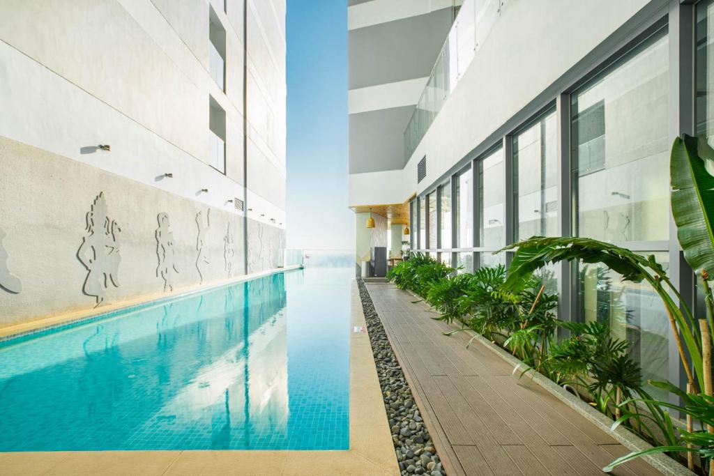 Panorama Nha Trang Long Beach Apartment