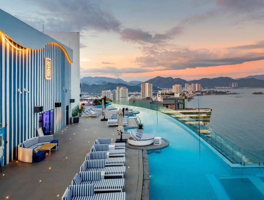 Panorama Nha Trang Long Beach Apartment