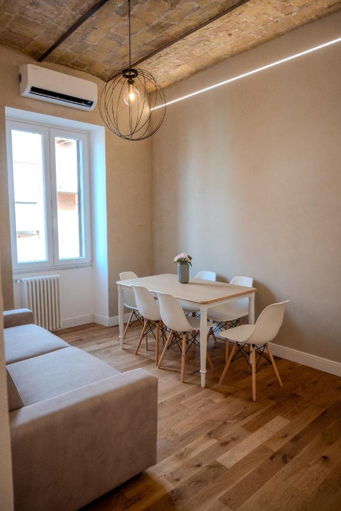 Home Holiday Rome - San Lorenzo Room Type - Two-Bedroom Apartment