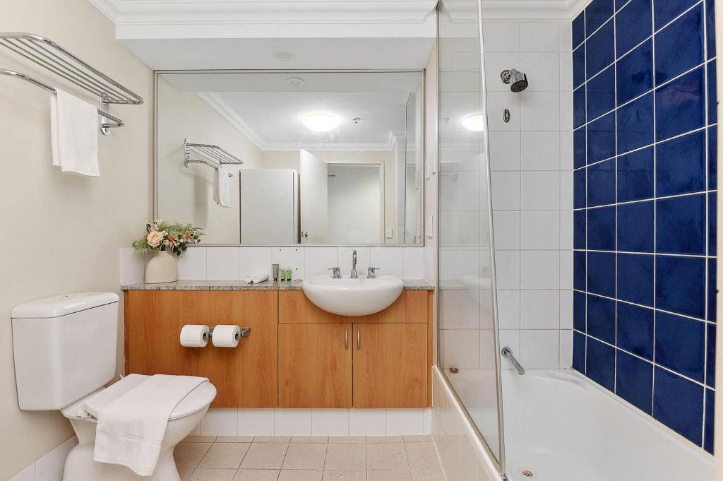 Best Location Downtown Perth - Tap to explore photos
