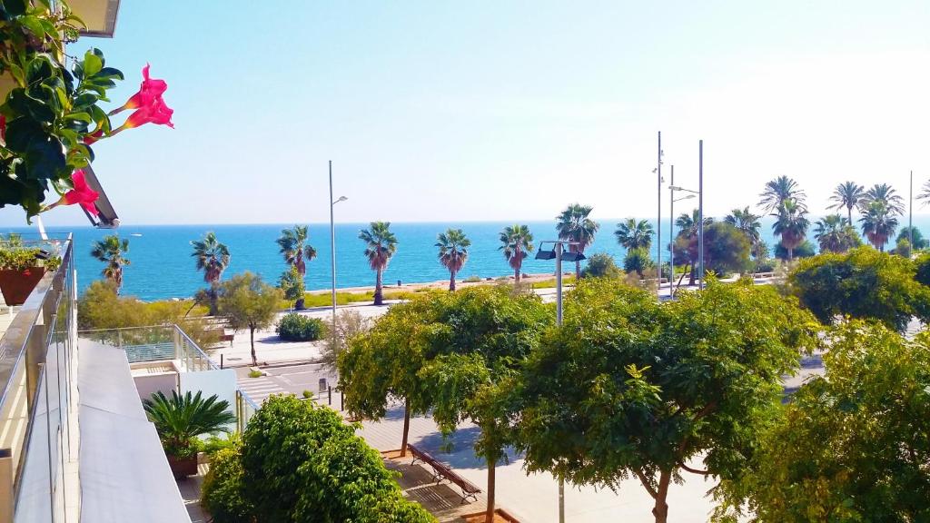 ALEXANDRA´s BEACH-PORT photo 1