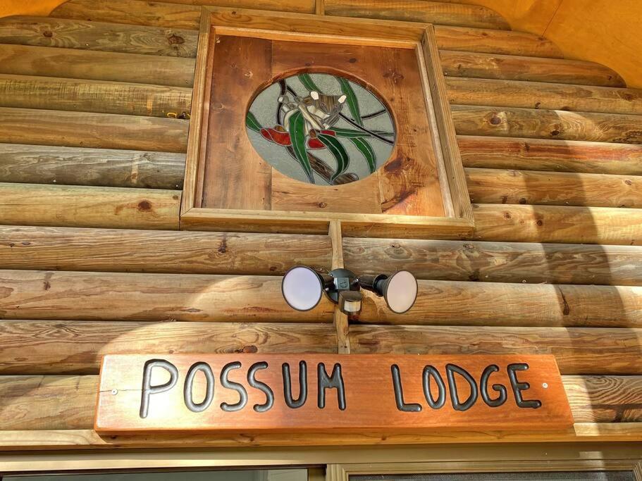 Belles on Ballow - Possum Lodge photo 2