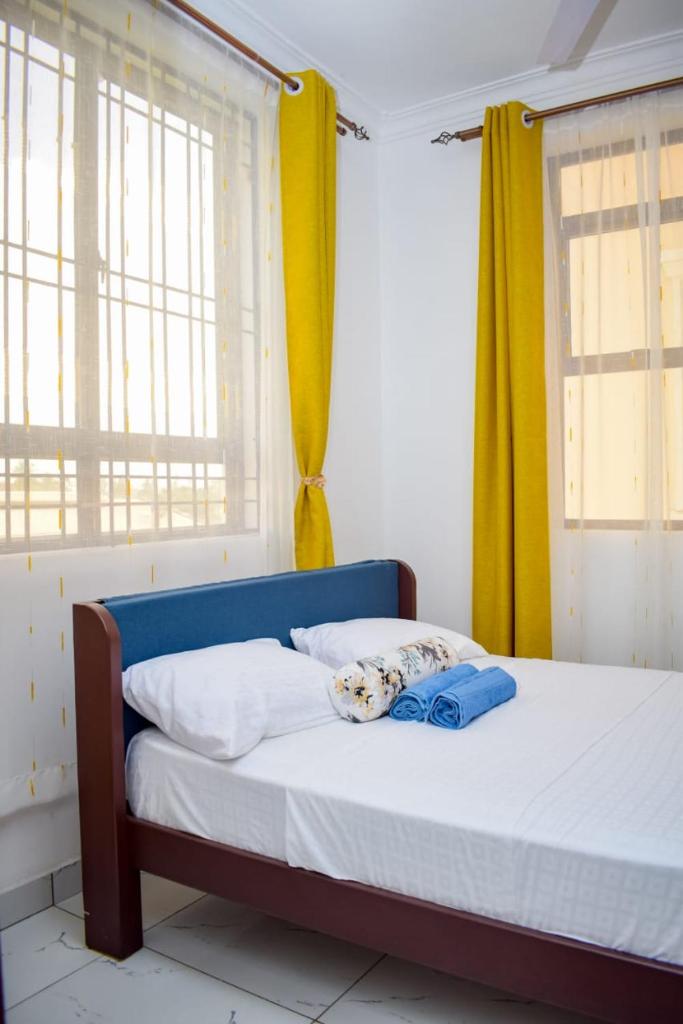 Casey's Apartments Bamburi-2