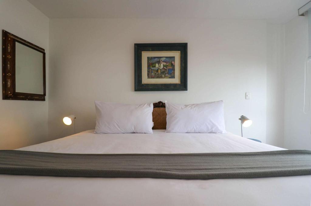 Malecon Living 2BR in Premium Barranco by Wynwood House - Tap to explore photos