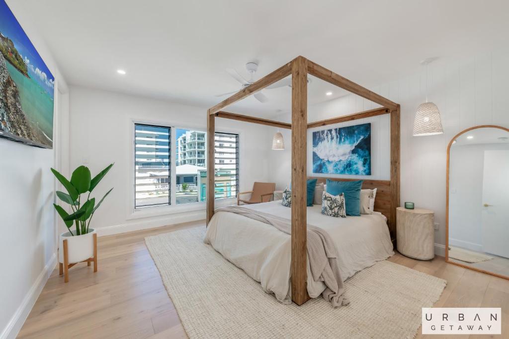 Bargara Coastal Luxe Aircon, Outside Pet, Sleeps 8 photo 3