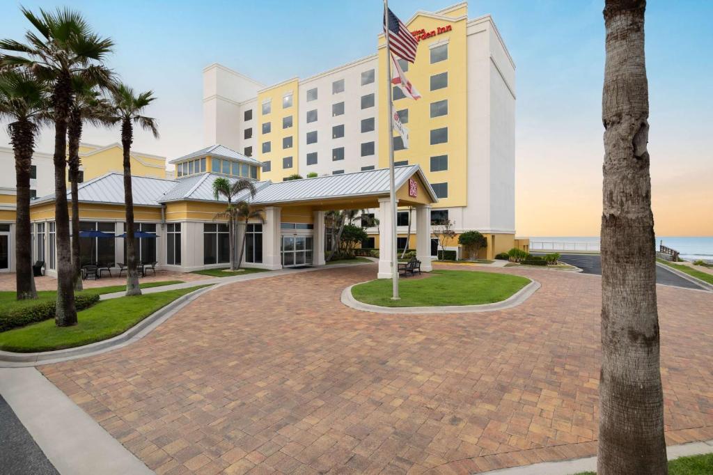 Hilton Garden Inn Daytona Beach Oceanfront image