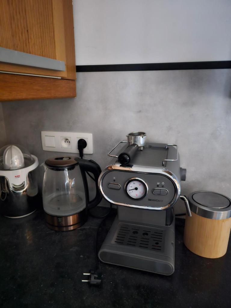 Very spacious apartment in townhouse, top location! photo 4