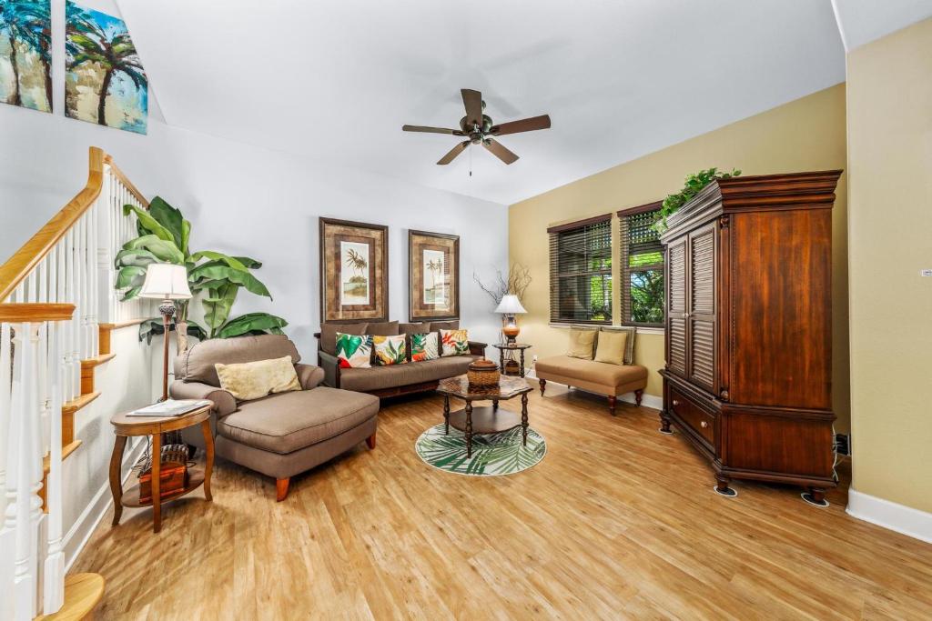 2403 Kulalani image