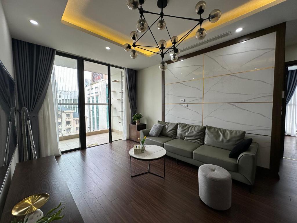 Liliving in Skylake - Căn hộ 3 phòng ngủ sang trọng với view hồ - Near Keangnam