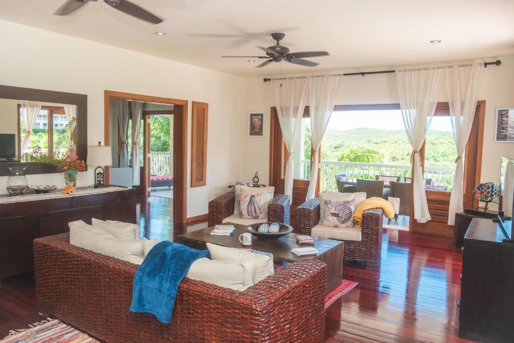 Antigua 3-bedroom Villa at Nonsuch Bay photo 2
