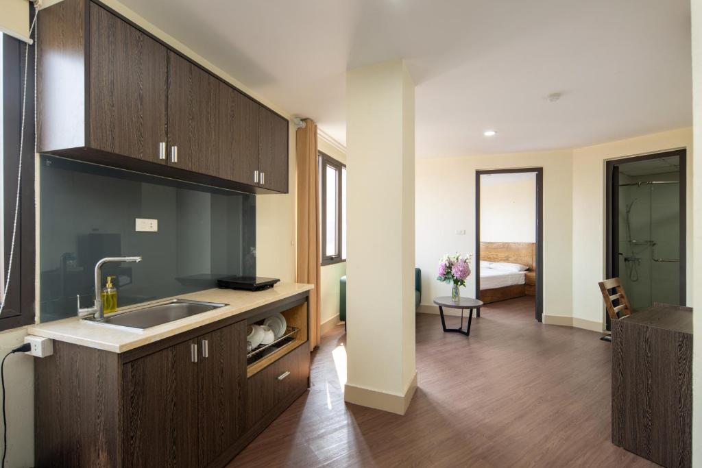 Granda Trung Hoa Apartment