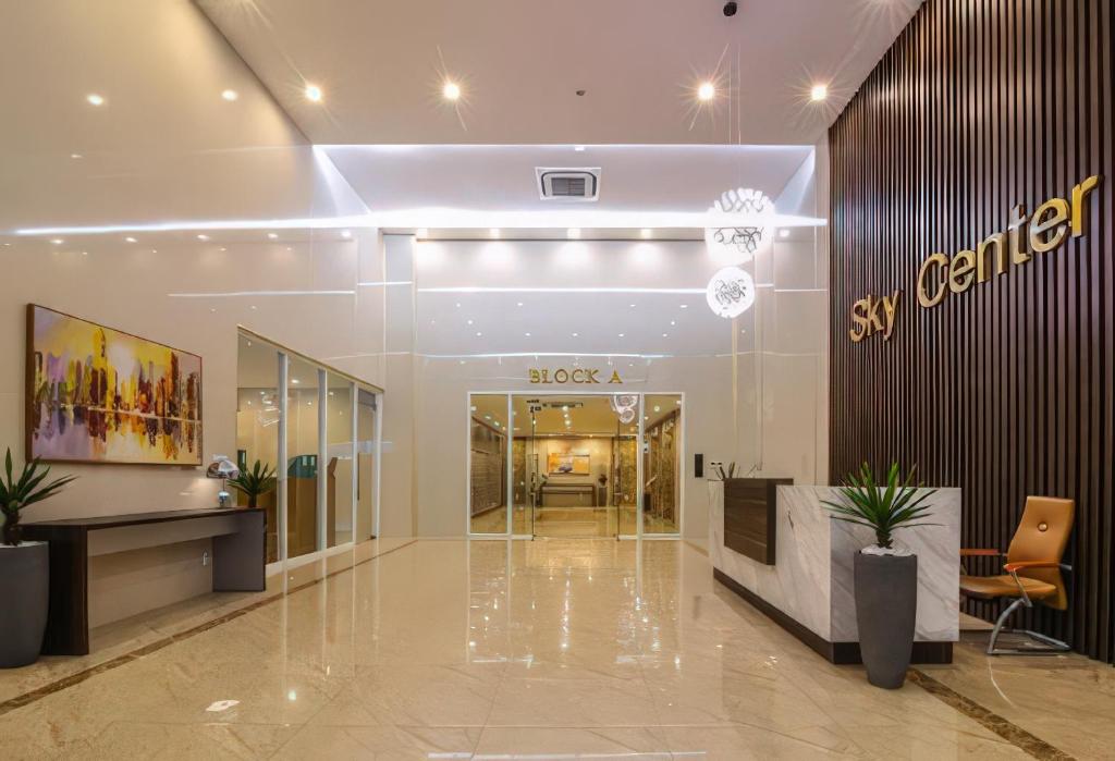 RAINBOW Sky Center TSN Airport