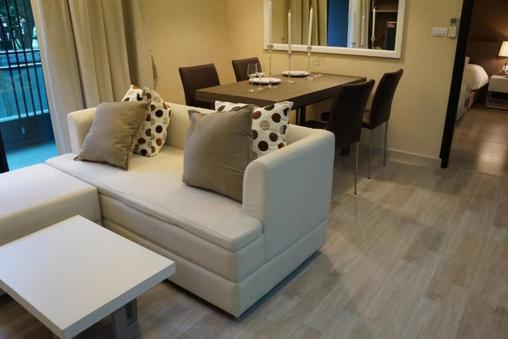 Апартаменты (Апартаменты с 2 спальнями), Avatar Residence