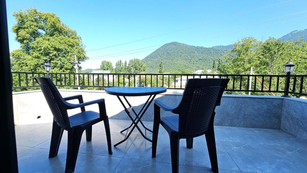Luxury Milan Mountain Ponoramic Villa, indoor heated pool and jacuzzi with mountain view photo 1