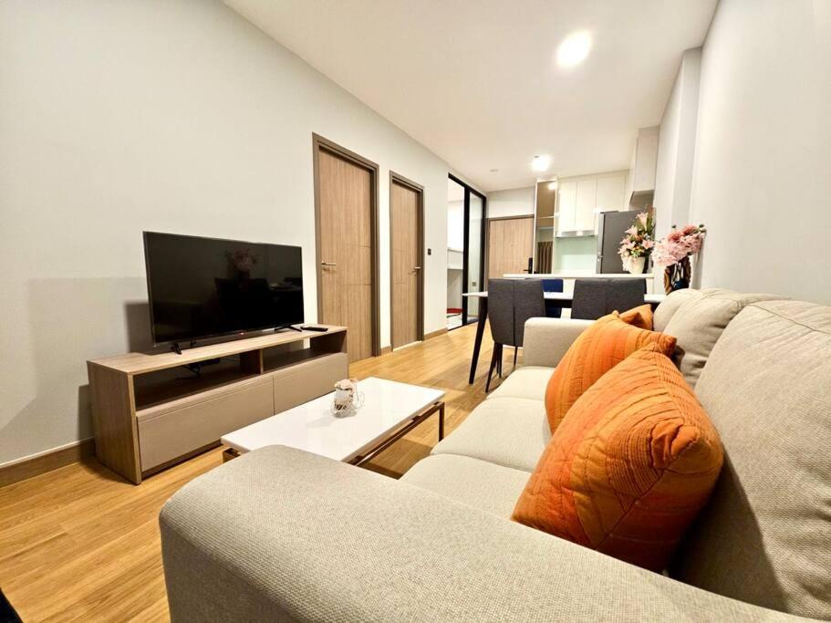 Astra Sky River 2Bedrooms Modern condo Chiang Mai - Tap to explore photos
