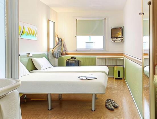 ibis budget Flensburg Handewitt - Tap to explore photos