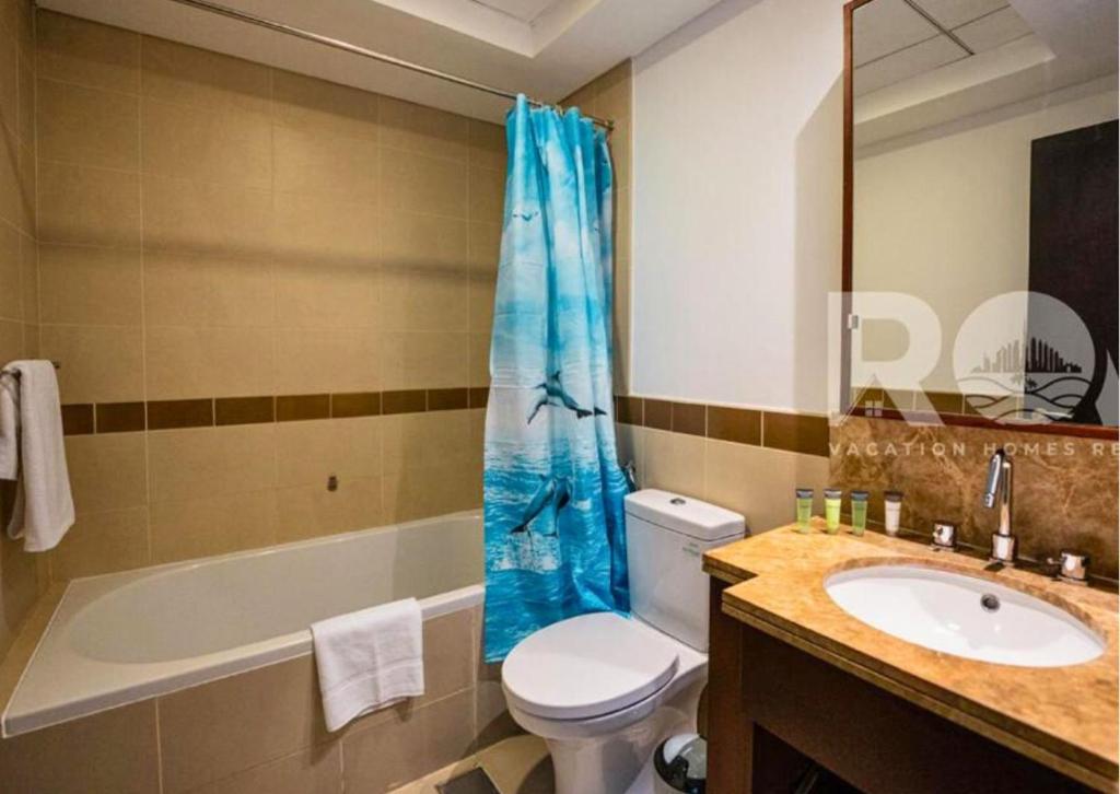 Eloquent 1BR with Dedicated Study Area - Tap to explore photos