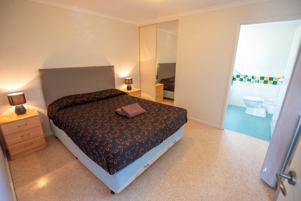 Belair Gardens Caravan Park - Tap to explore photos