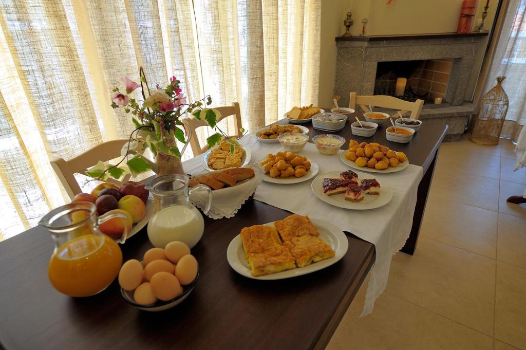 Dianthos Guesthouse photo 3