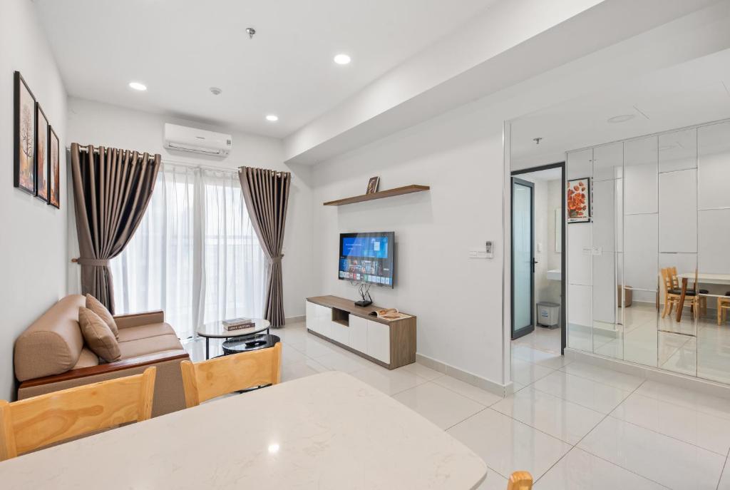 Smile Home -Soho Apatment- District 1 - 500m from Bui Vien