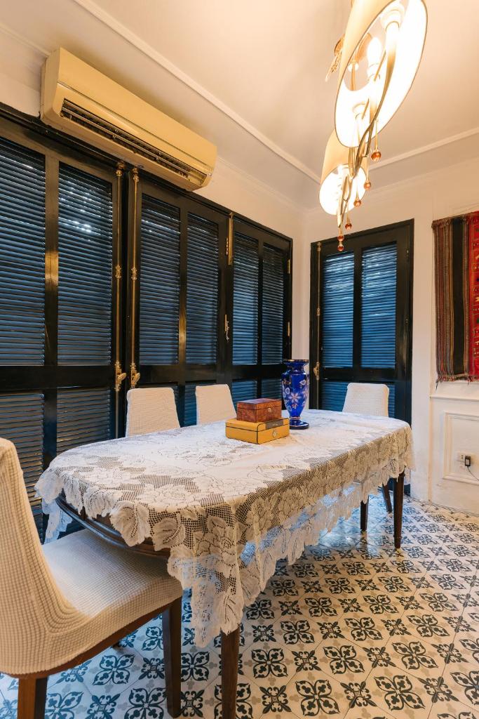 BOHO House West Lake