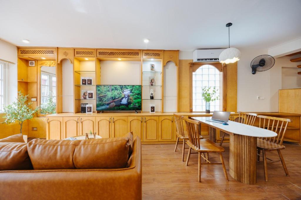 VietHOME - 401 Family Choice 3 pax - Lift - Kitchen