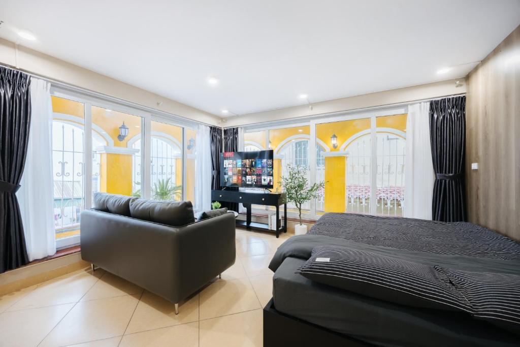 VietHOME - 602 The Babylon House w Lift 35 sqm