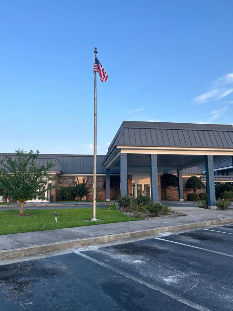 Days Inn by Wyndham Hinesville Near Fort Stewart image