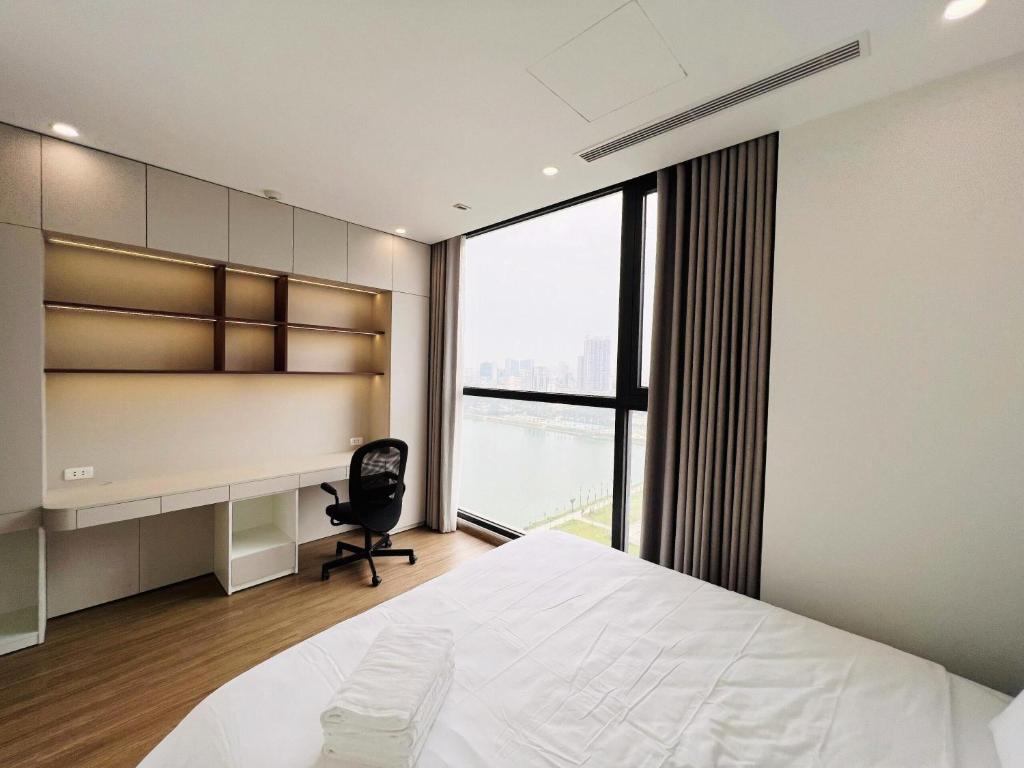 TIL-Vinhomes Skylake Serene Apartments