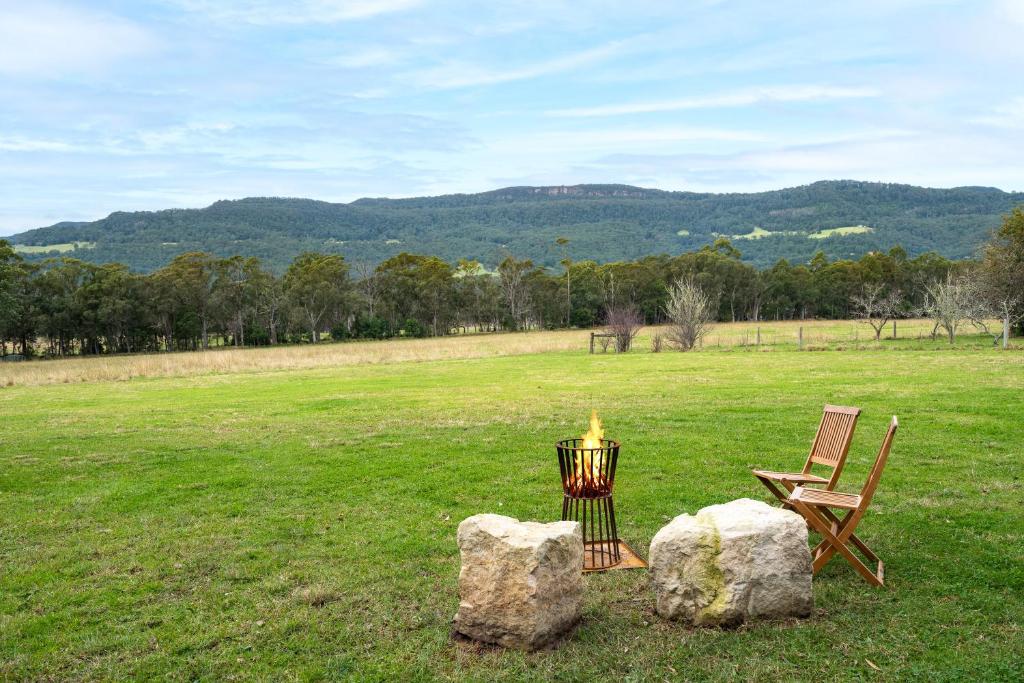 'casuarina' - Picturesque Kangaroo Valley Cottage photo 1