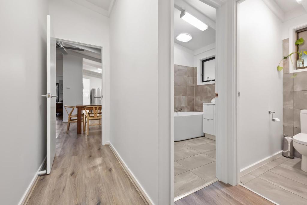 Ashwood Alpine House photo 4