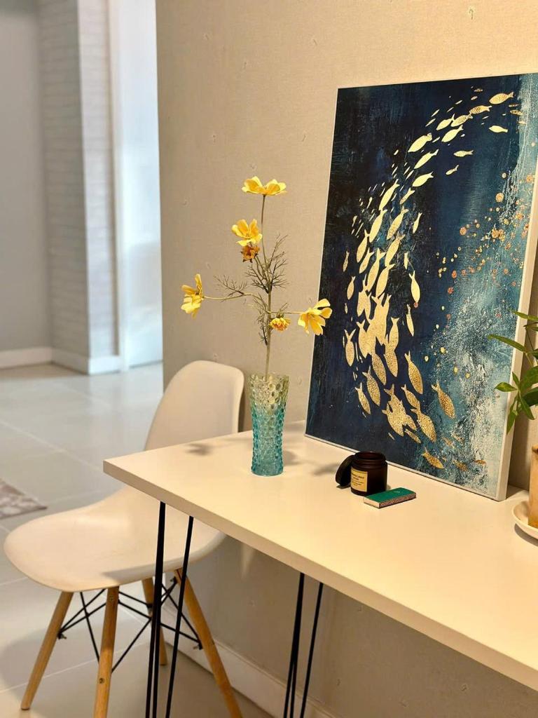 2 bed GatewayThao Dien - hot tub