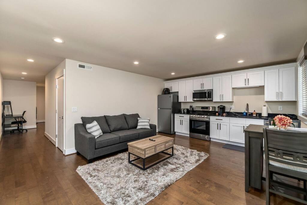 Serene 1 Bdrm, 1 Bath Apartment image