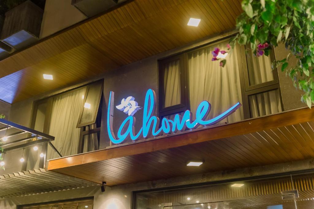 Lahome Villa Apartment