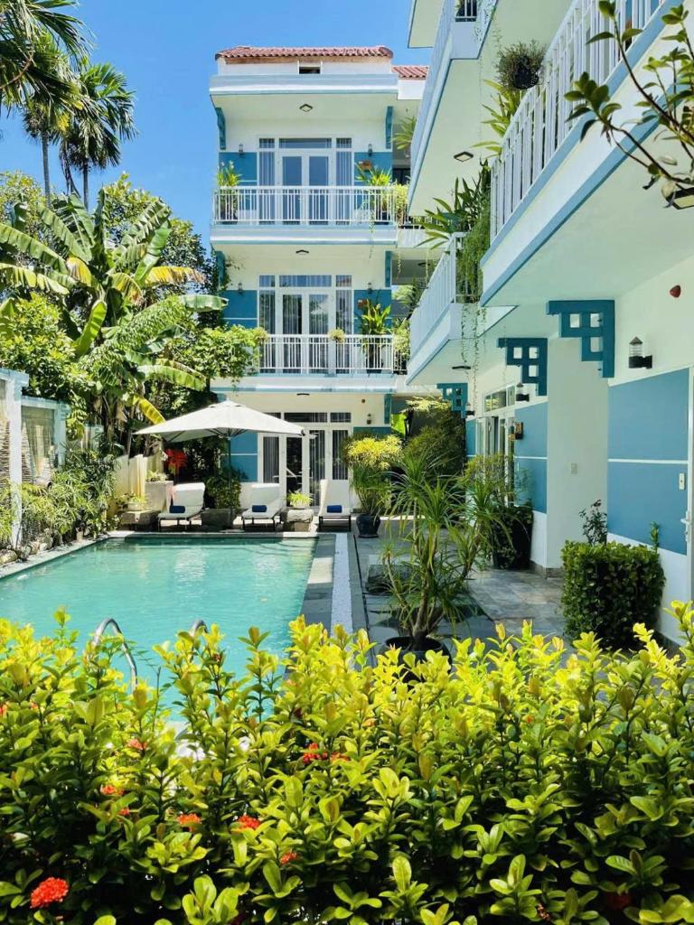 Lucky Leaf Villa