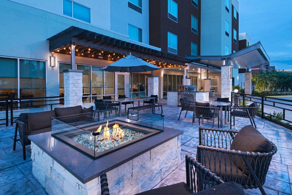 TownePlace Suites by Marriott Stafford Sugar Land image