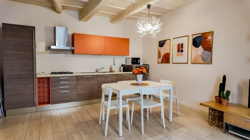 Little Sweet Home in Florence Room Type - One-Bedroom Apartment