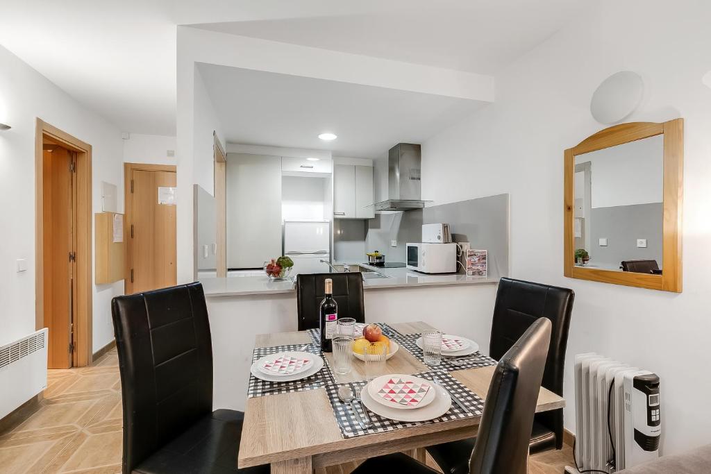 Andorra Active Leisure Apartment - Happy Rentals photo 1