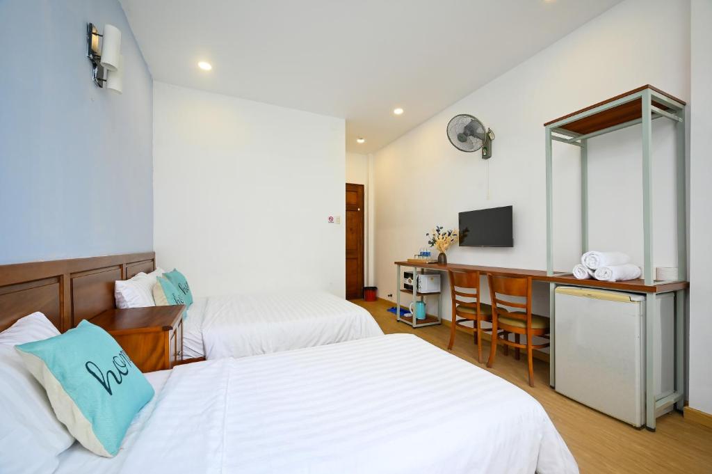 Huyen Home