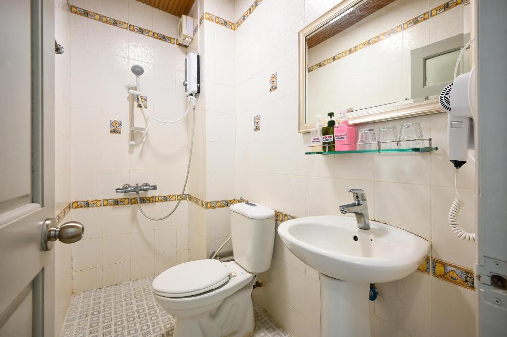 Huyen Home