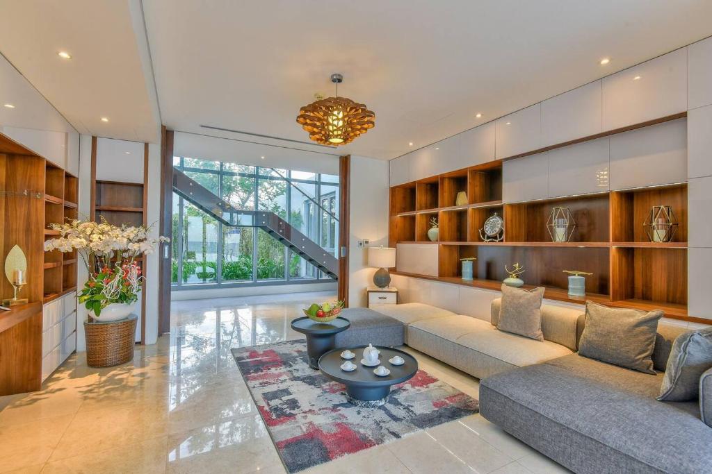 The Oceanfront Villas Da Nang Managed By Abogo